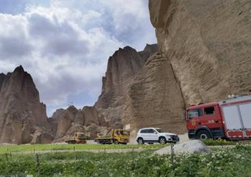 游泳池设备安装